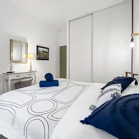 דירה Le Cocon D'uzes I Elegance & Serenite