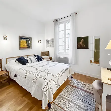 דירה Le Cocon D'uzes I Elegance & Serenite *