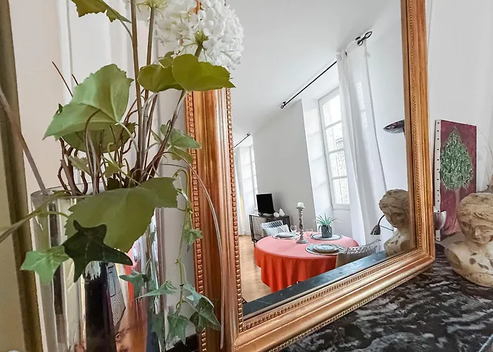 Le Cocon D'uzes I Elegance & Serenite *