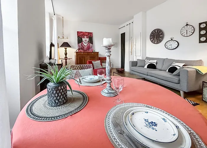 Διαμέρισμα Le Cocon D'uzes I Elegance & Serenite Uzès