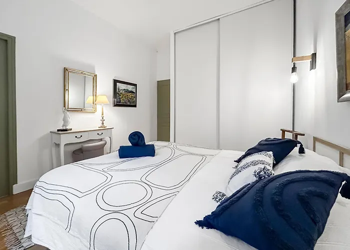 Διαμέρισμα Le Cocon D'uzes I Elegance & Serenite